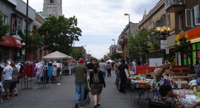 Vente trottoir rue Masson : Bicycles Quilicot est de la partie!