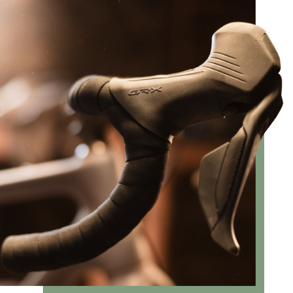 Nouveau Shimano GRX RX825 : tout ce que vous devez savoir sur le premier groupe gravel 12 vitesses Di2