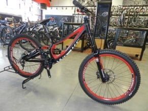 Specialized Demo 8 S-Works - Avalez les pentes à toute allure!