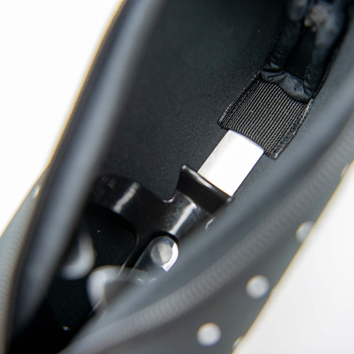 BLI-WBT-BLK-2_product-image_3