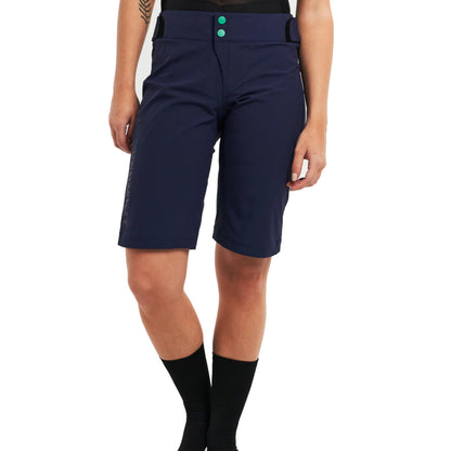 I2301-B104-XS_variant-image_3