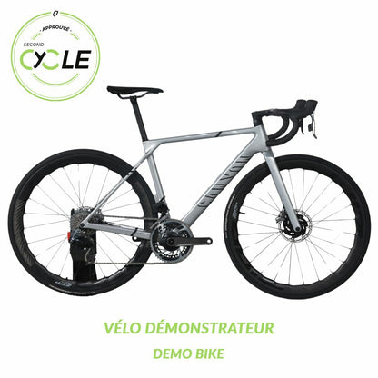 Canyon Ultimate CFR Sram Red AXS Zipp 303