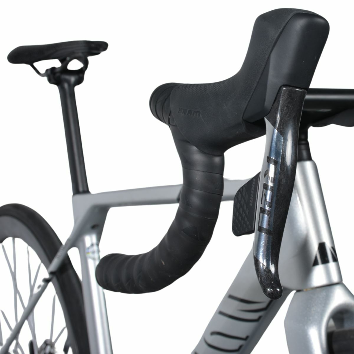 Canyon Ultimate CFR Sram Red AXS Zipp 303