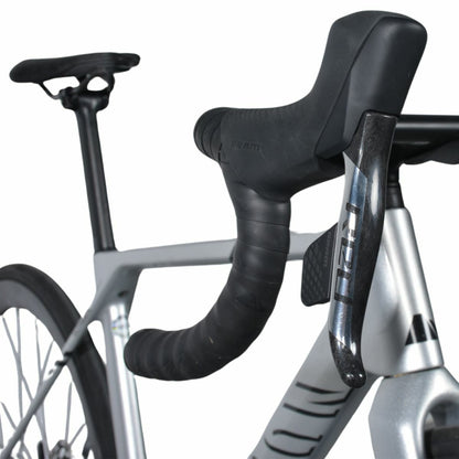 Canyon Ultimate CFR Sram Red AXS Zipp 303