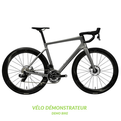 ENVE Melee SRAM Red eTap AXS roues ENVE 4.5 démonstrateur