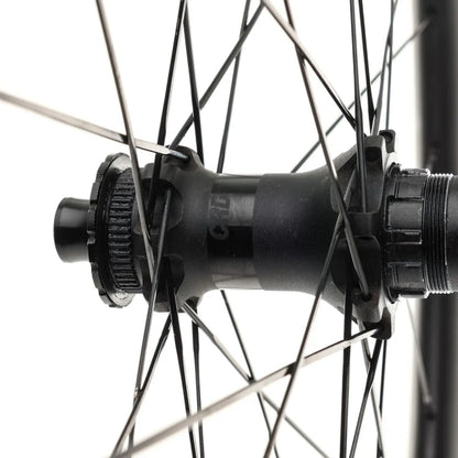 CRD 321 Carbon 142/12 Pair Shimano Wheels
