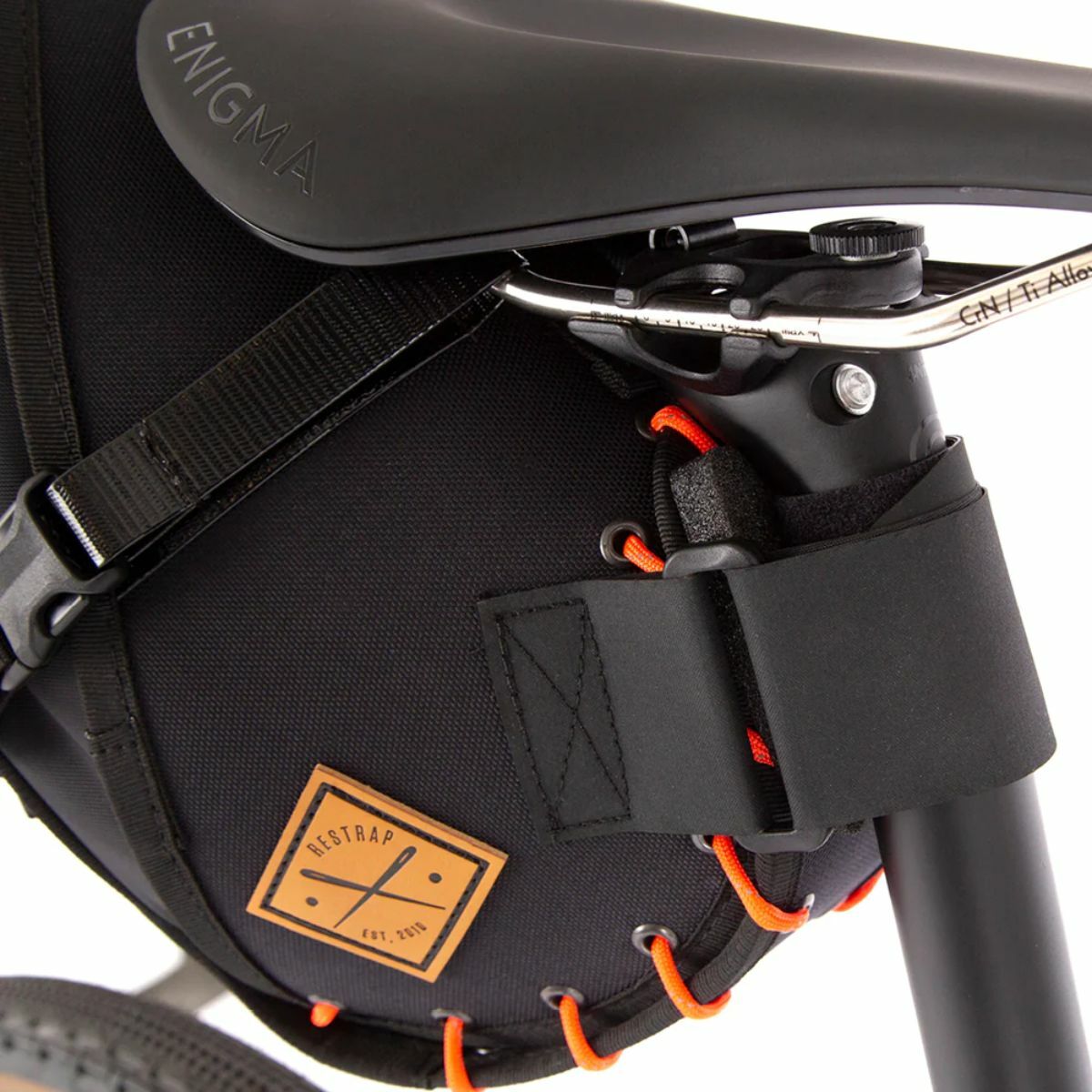 Sac de selle Restrap 8L Orange