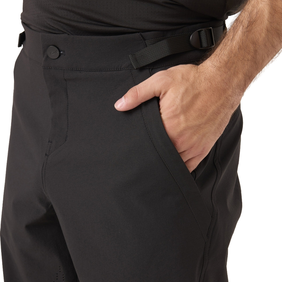 626003629-BLK-M_variant-image_3