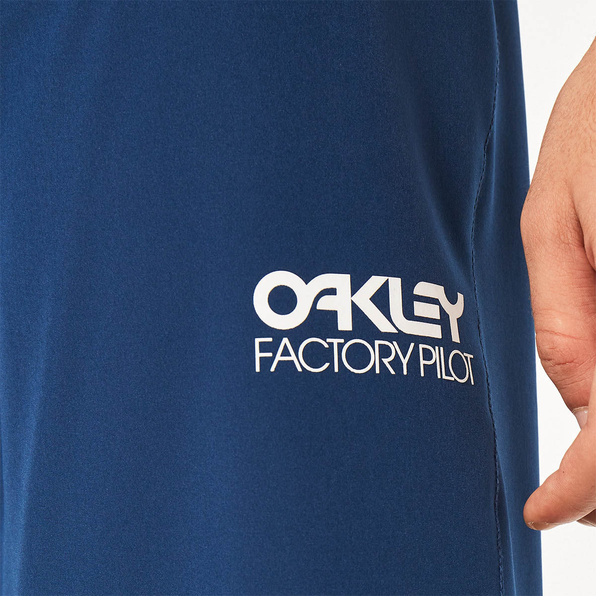 FOA403176-6A1-32_variant-image_6